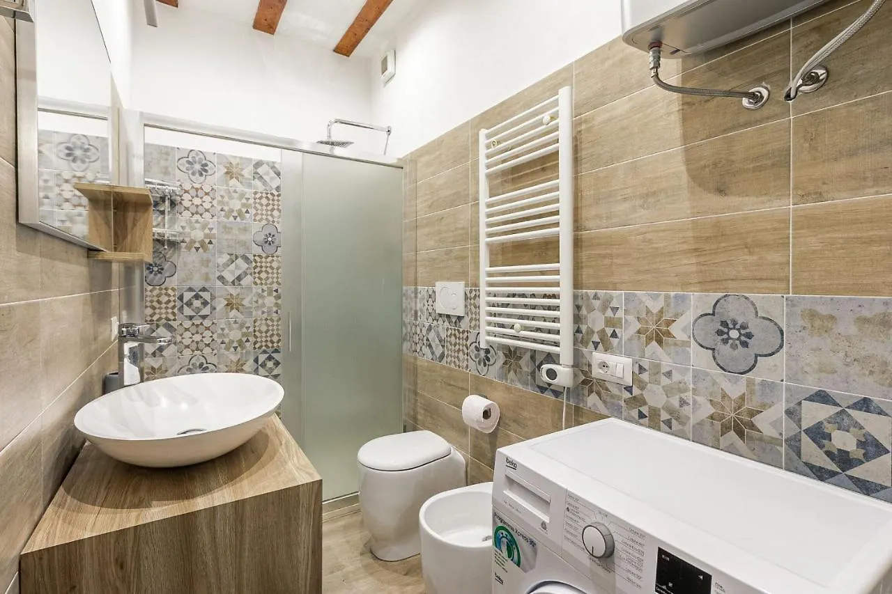 Bligny By Halldis Milano Daire