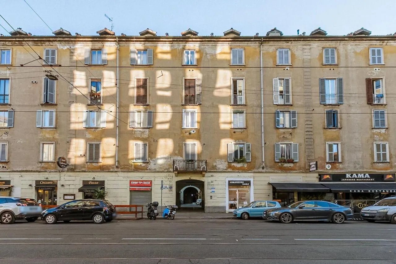 Bligny By Halldis Milano 0*,  İtalya